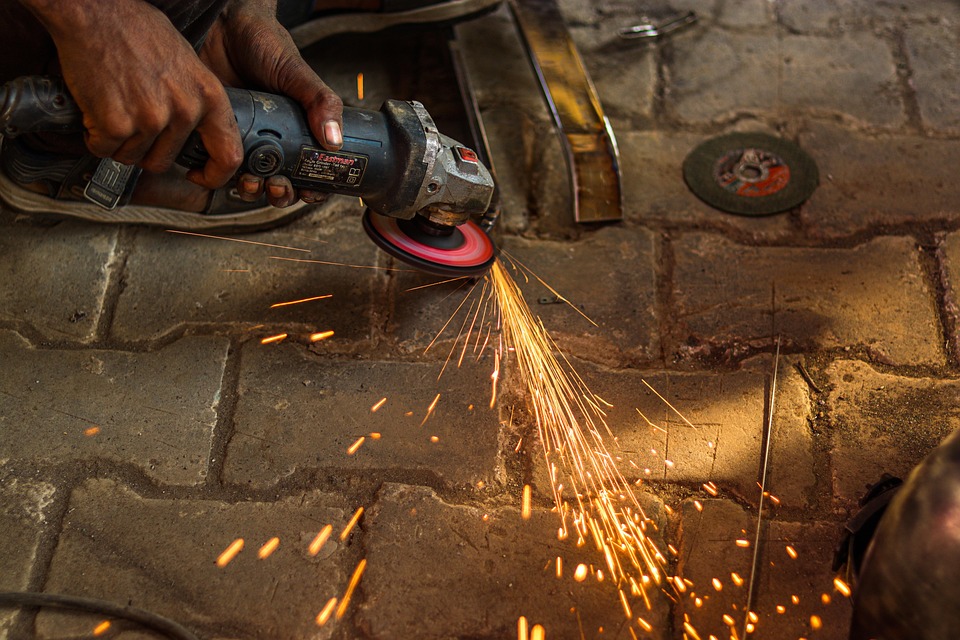 Giá XRF có đáng để đầu tư cho doanh nghiệp của ông không?