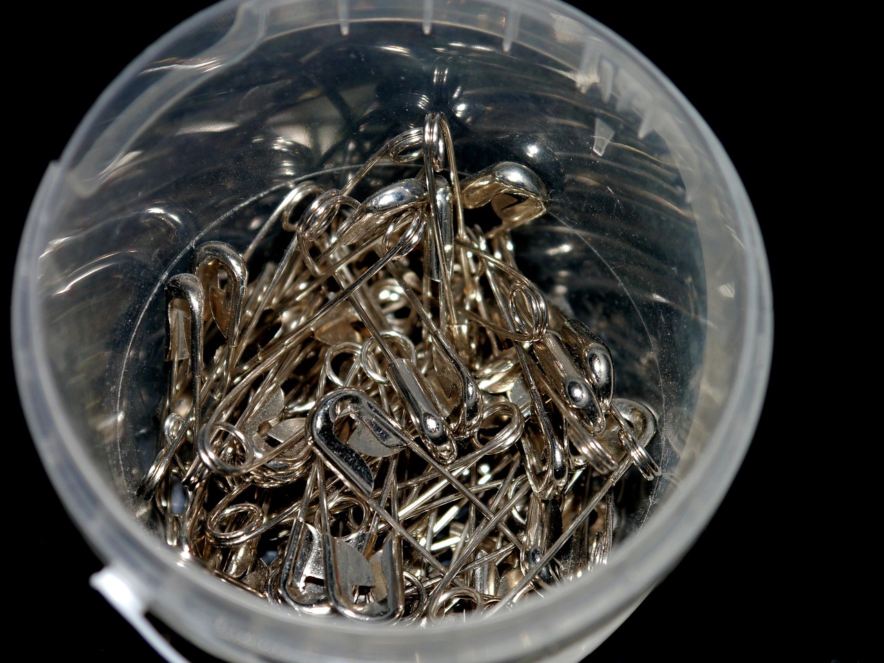 Làm thế nào một máy đo phổ Kim loại hoạt động: từ mẫu đến thành phần hóa học